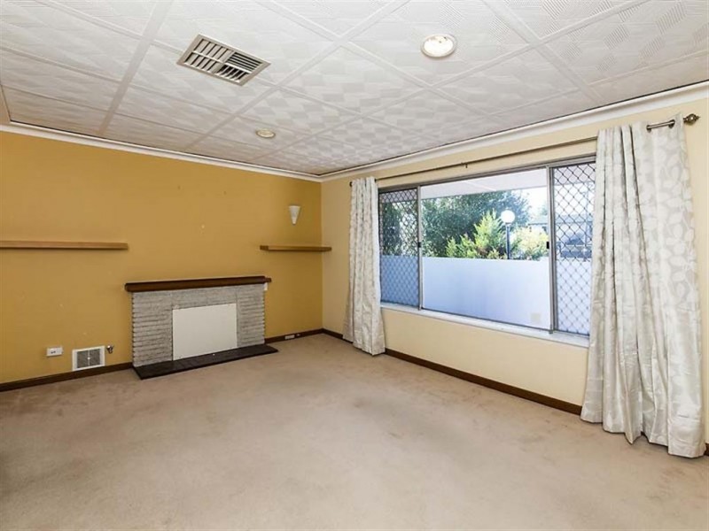 173 Corinthian Road, Riverton WA 6148