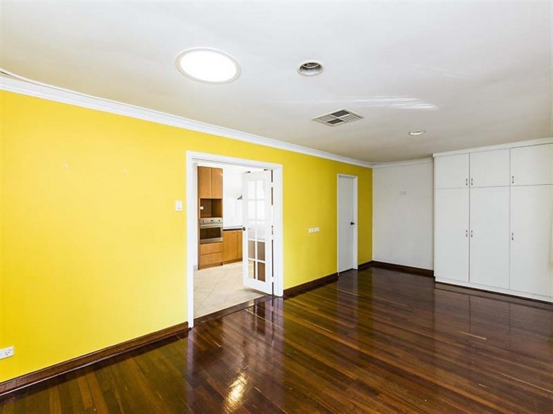 173 Corinthian Road, Riverton WA 6148