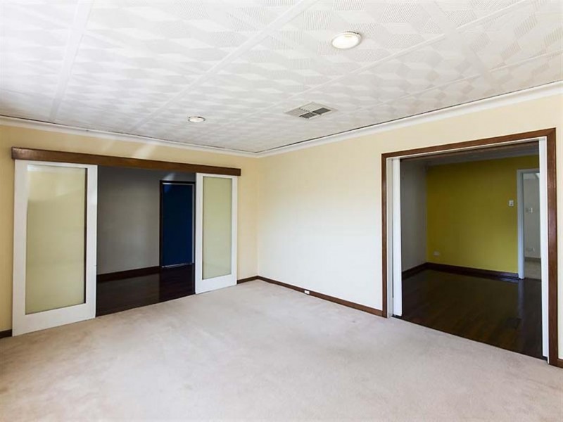 173 Corinthian Road, Riverton WA 6148