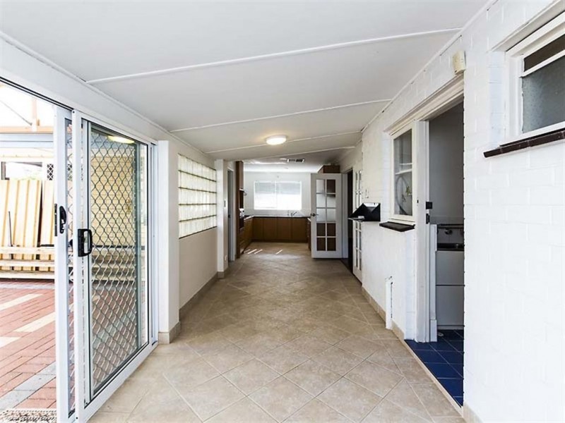 173 Corinthian Road, Riverton WA 6148