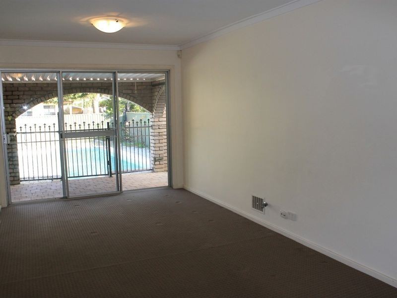 61 Tuscan Street, Rossmoyne WA 6148