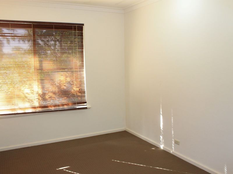 61 Tuscan Street, Rossmoyne WA 6148