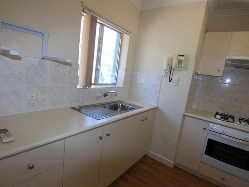 Unit 8/6 Shipley Place, Westminster WA 6061