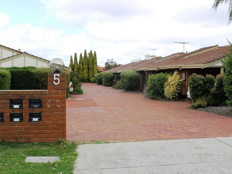 3/5 Dewey Street, Shelley WA 6148