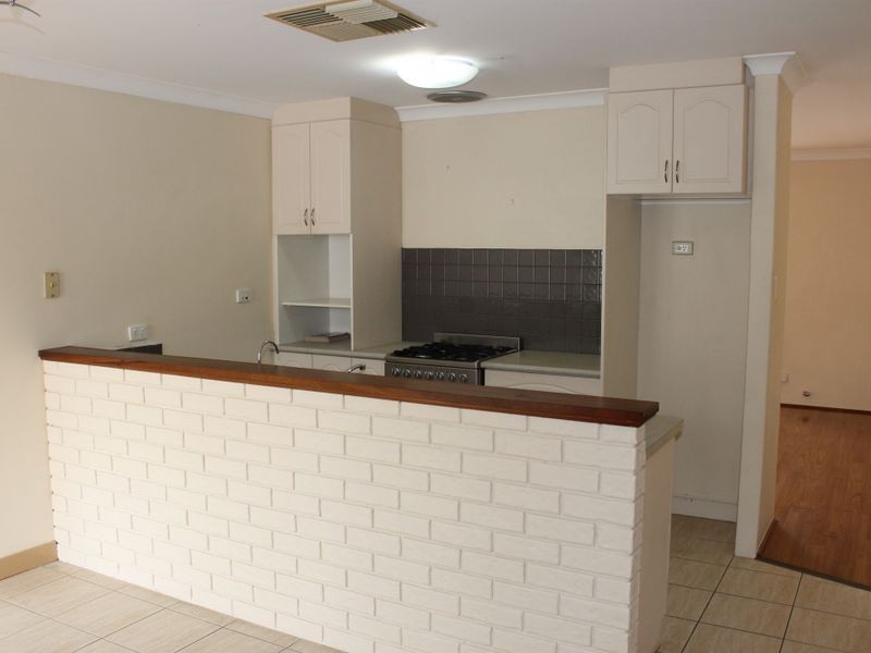 3/5 Dewey Street, Shelley WA 6148