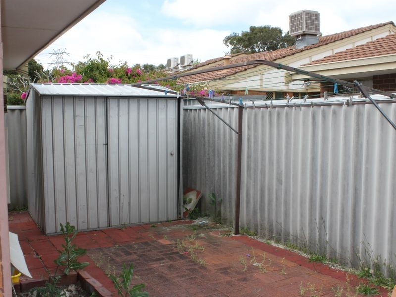 3/5 Dewey Street, Shelley WA 6148