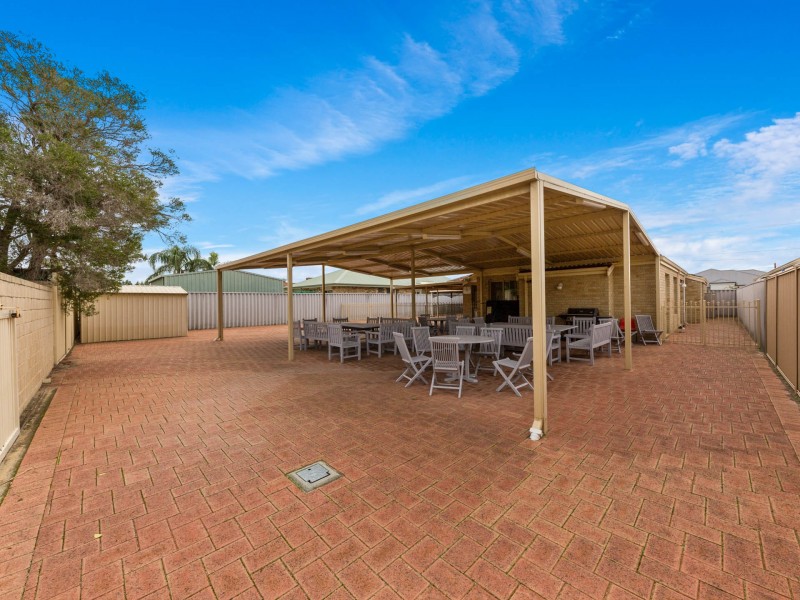93 Collins Road, Willetton WA 6155