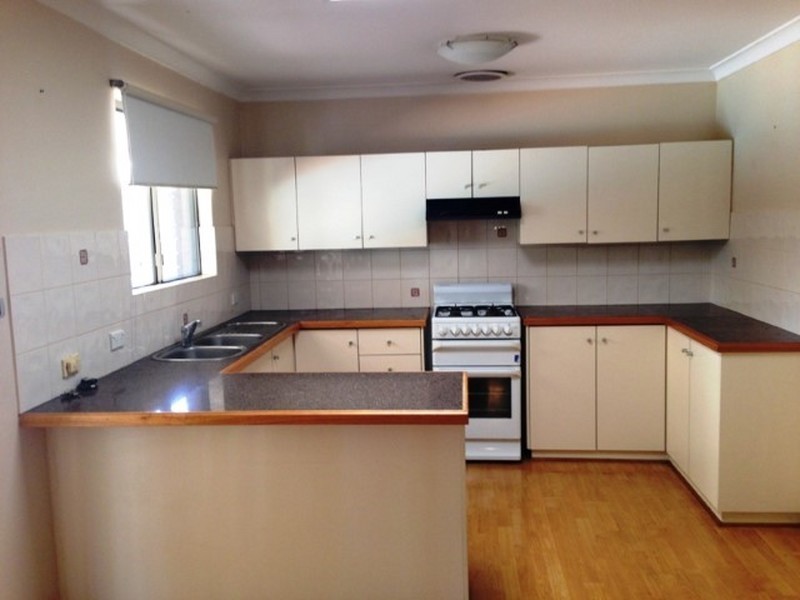 8 Tremandra Way, Parkwood WA 6147