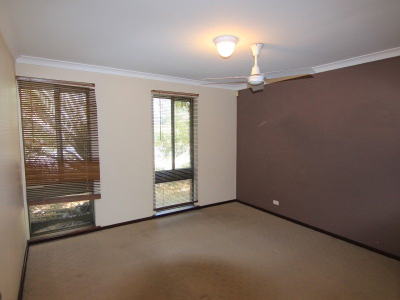 8 Tremandra Way, Parkwood WA 6147