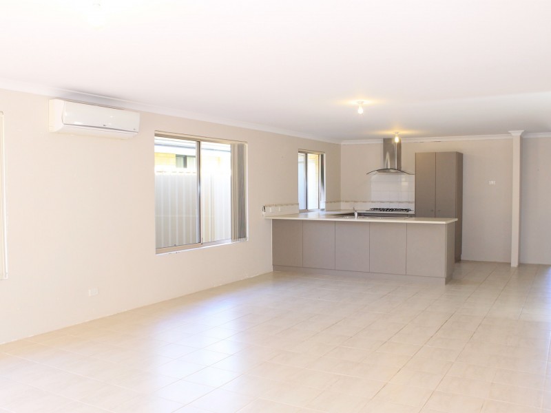 75 Cheltenahm Loop, Bertram WA 6167