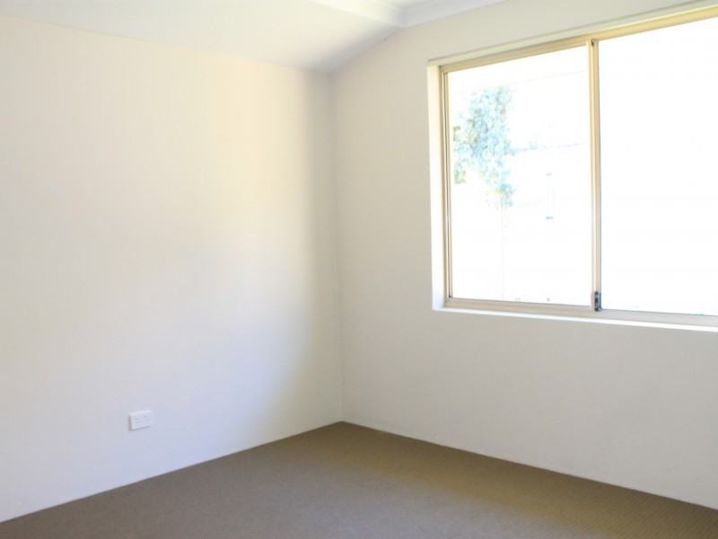 75 Cheltenahm Loop, Bertram WA 6167