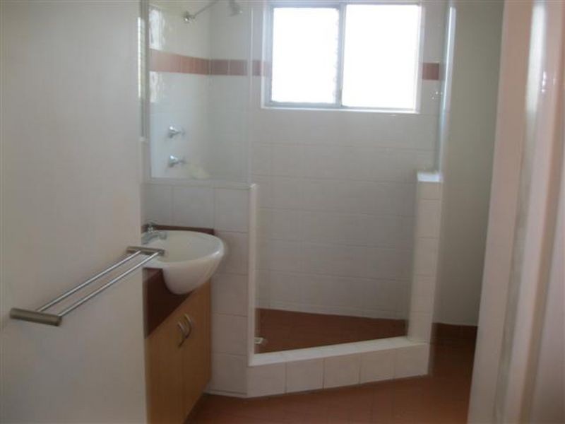 2/53 Meyrick Way, Langford WA 6147