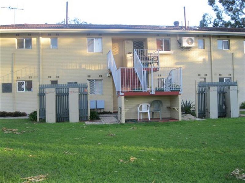 2/53 Meyrick Way, Langford WA 6147