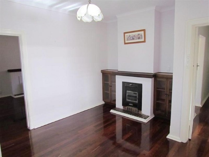 36 Park Street, Como WA 6152