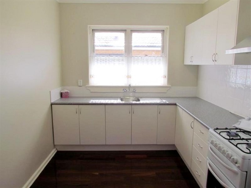 36 Park Street, Como WA 6152