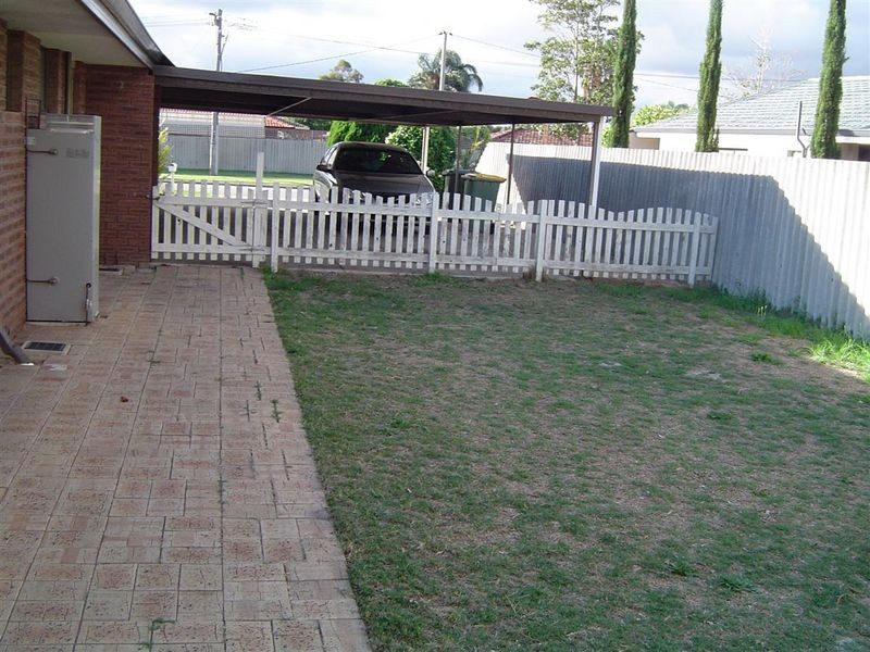 2 Benzie Way, Parkwood WA 6147