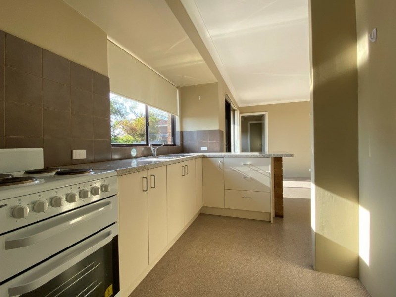 9B Ibsen Court, Spearwood WA 6163