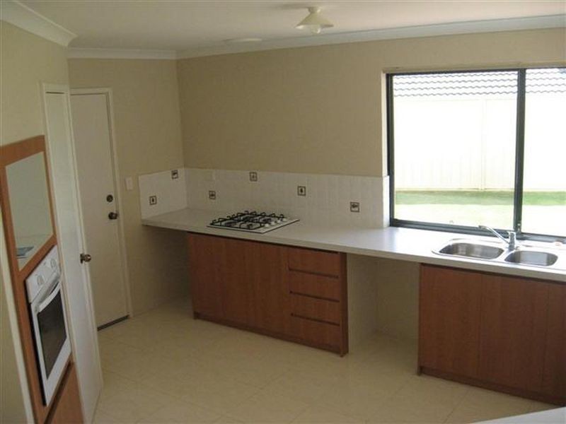 23 Cleland Cst, Baldivis WA 6171