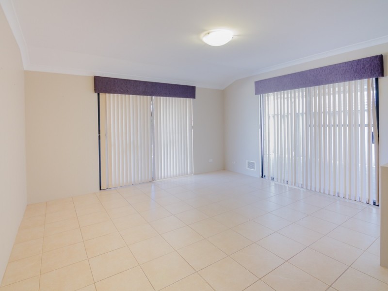 8 Kabbarli Court, South Lake WA 6164