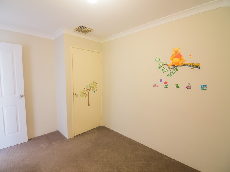 8 Kabbarli Court, South Lake WA 6164