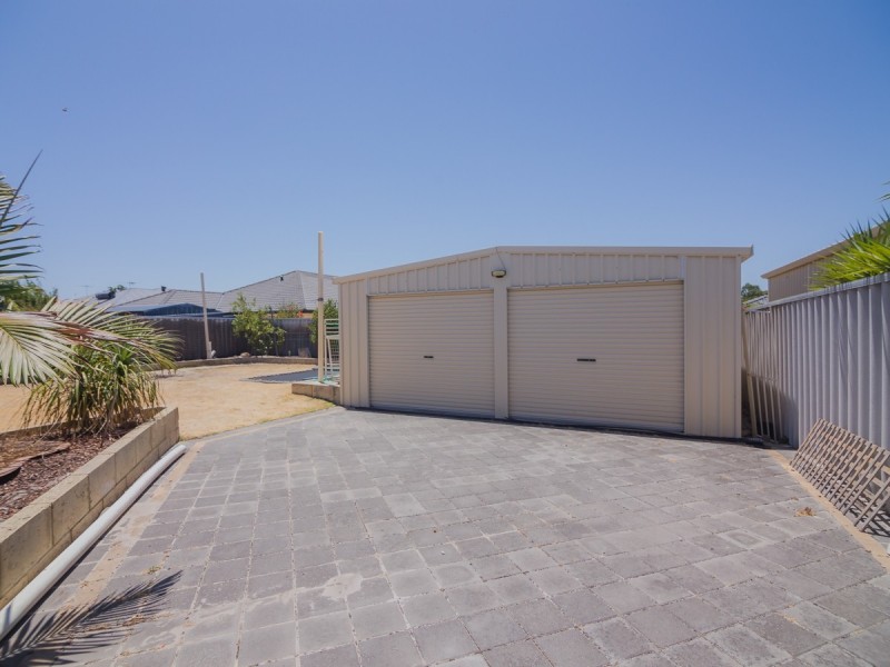 8 Kabbarli Court, South Lake WA 6164