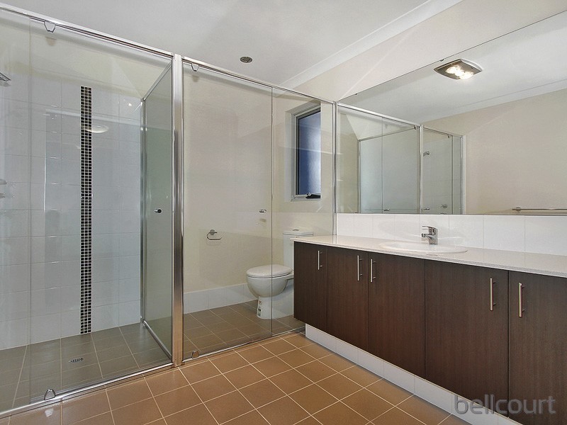1/77 Huntriss Road, Karrinyup WA 6018
