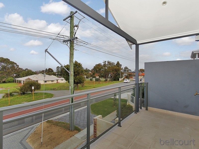 1/77 Huntriss Road, Karrinyup WA 6018