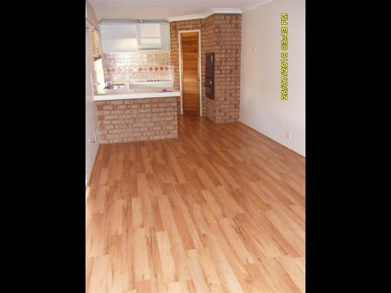 4/7 Tarun Court, Cannington WA 6107