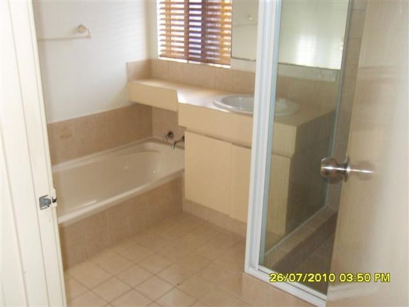 4/7 Tarun Court, Cannington WA 6107