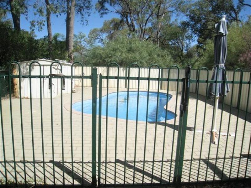 19 Silversmith Street, Wellard WA 6170