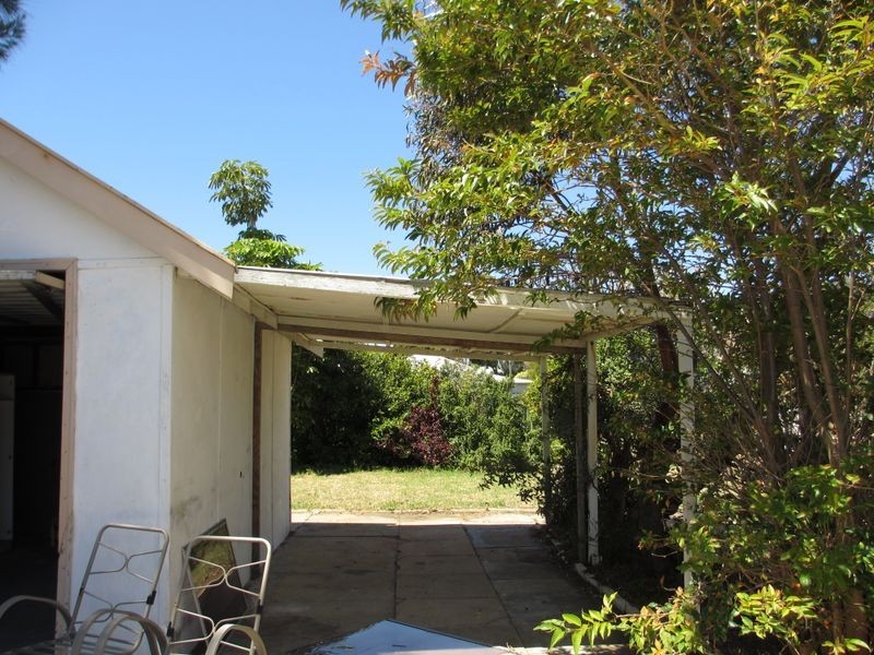 34 Hope Road, Palmyra WA 6157