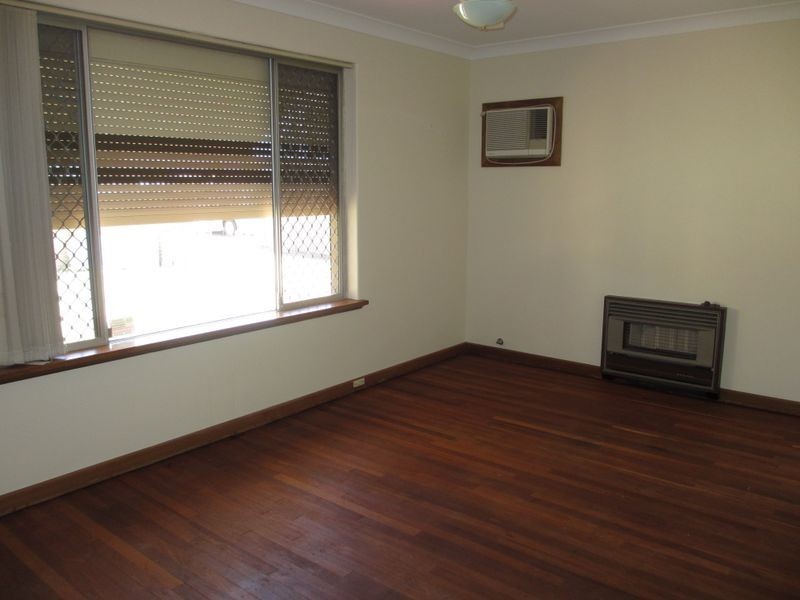 34 Hope Road, Palmyra WA 6157