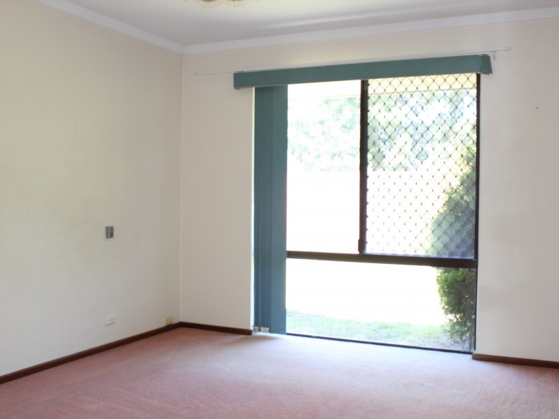 14 Drysdale Street, Shelley WA 6148