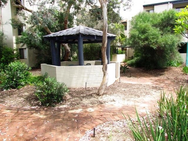 Unit 22/4 Manning Terrace, South Perth WA 6151