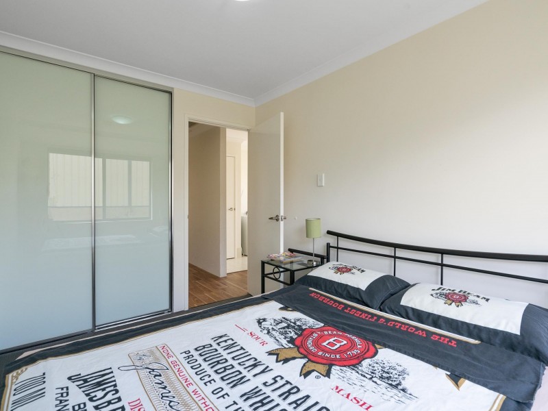 4 Biloxi Loop, Success WA 6164