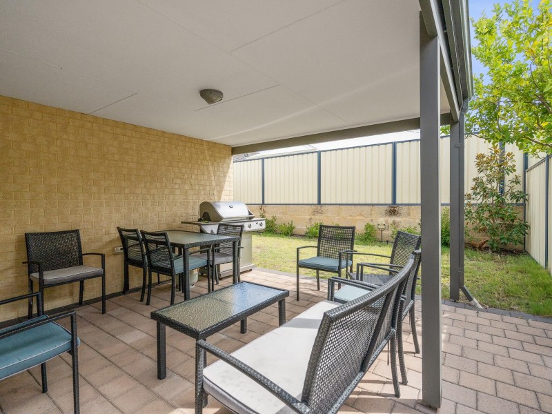 4 Biloxi Loop, Success WA 6164