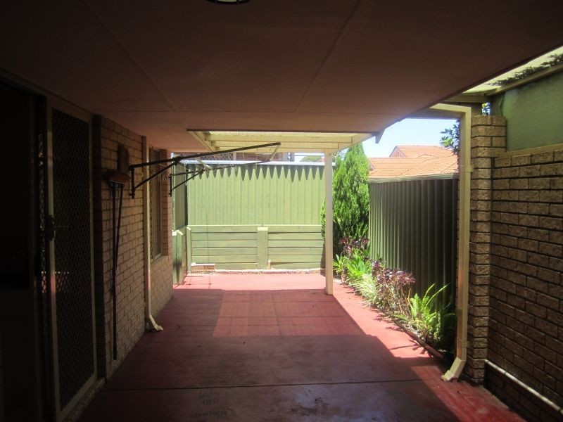 33a Mosaic Street East, Shelley WA 6148