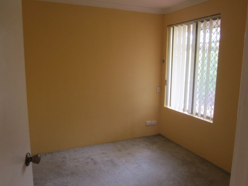 33a Mosaic Street East, Shelley WA 6148