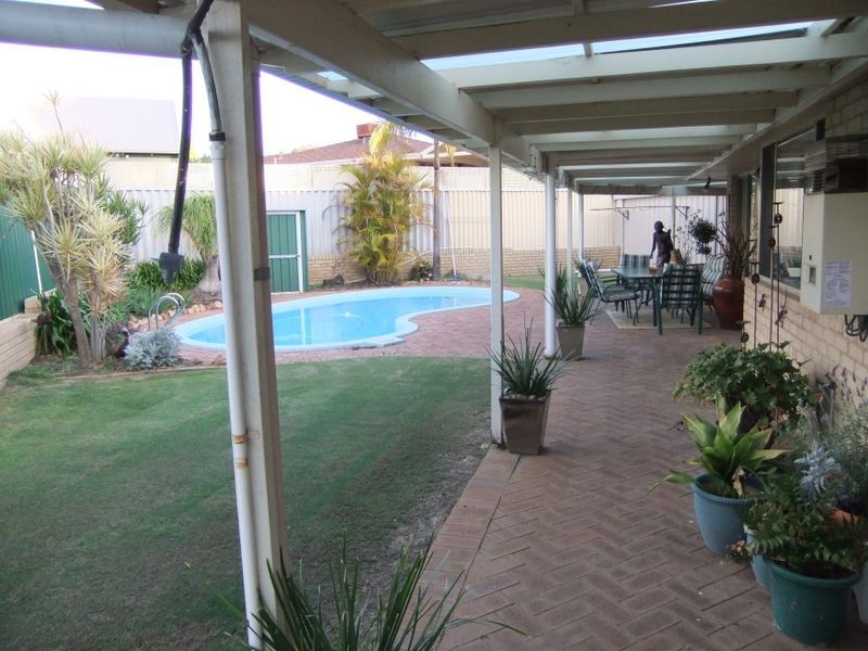 9 Cusack Way, Kardinya WA 6163