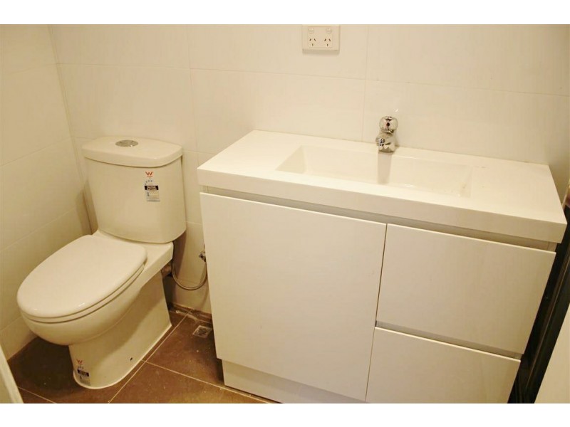 16 Keith Road, Rossmoyne WA 6148