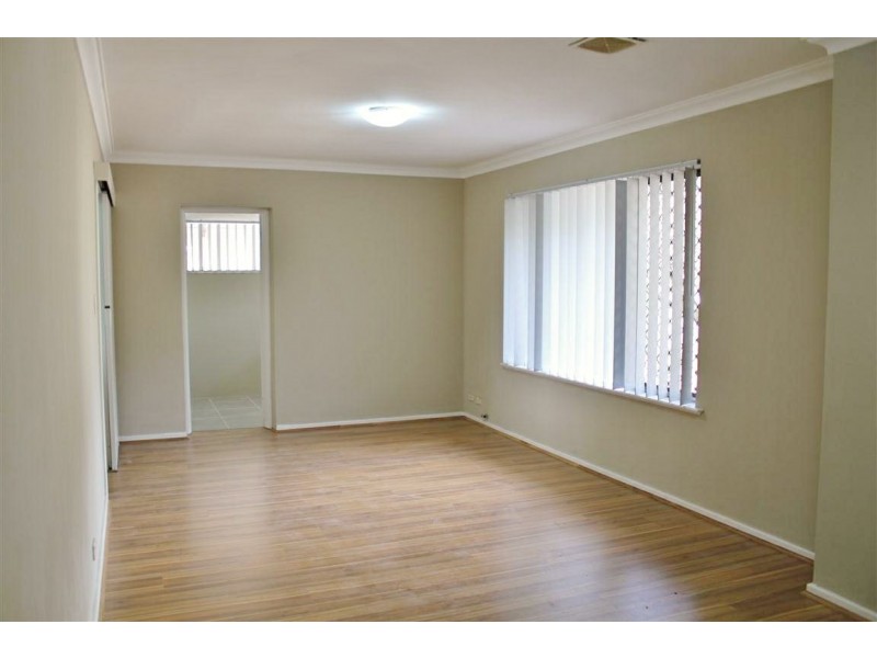 16 Keith Road, Rossmoyne WA 6148