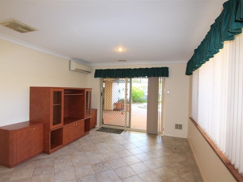 68B Towncentre Drive, Thornlie WA 6108