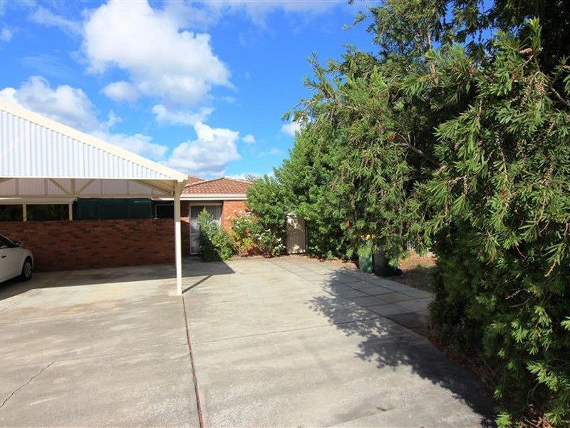 18B Canterbury Drive, Willetton WA 6155