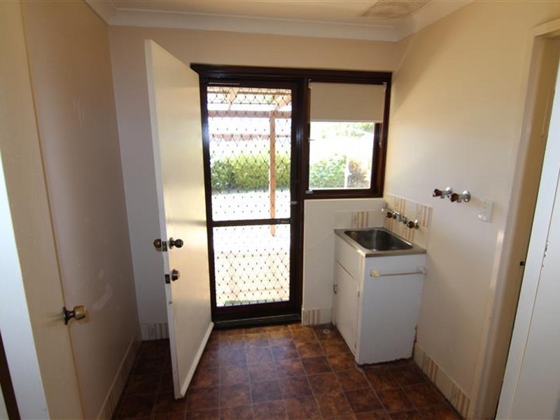 18B Canterbury Drive, Willetton WA 6155