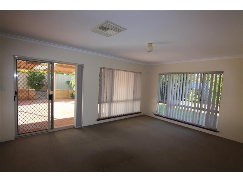 13 Young Lane, Parkwood WA 6147