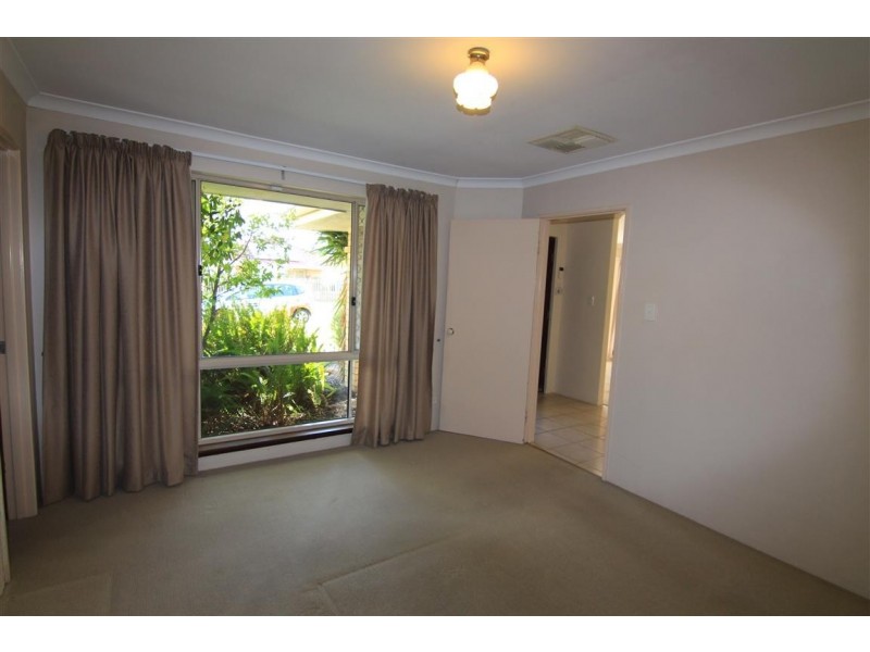 13 Young Lane, Parkwood WA 6147