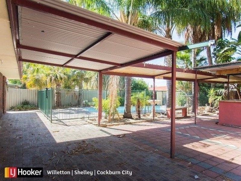 18 Koel Way, Thornlie WA 6108