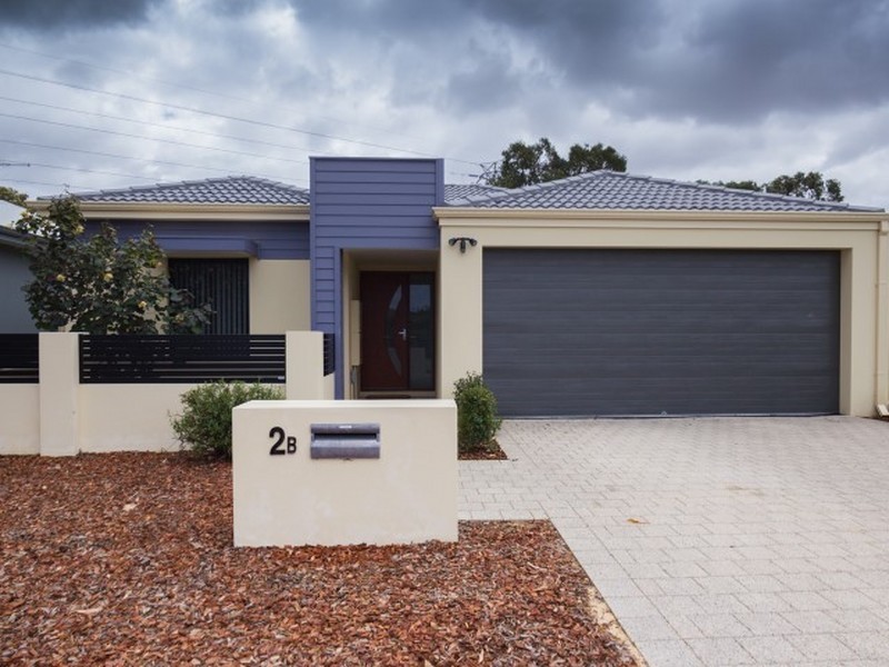 2B Dewey Street, Shelley WA 6148