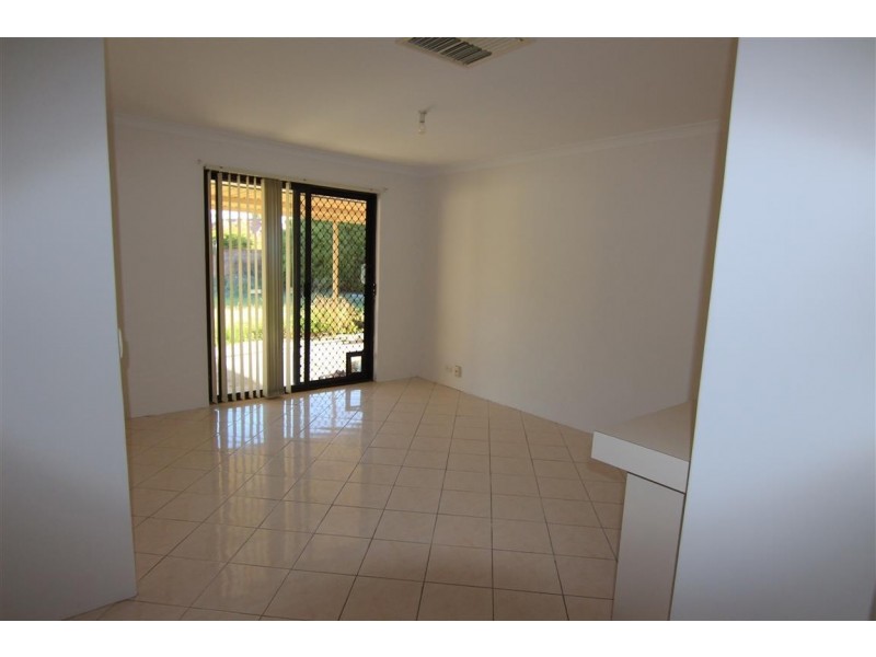 111 Bottlebrush Drive, Kiara WA 6054