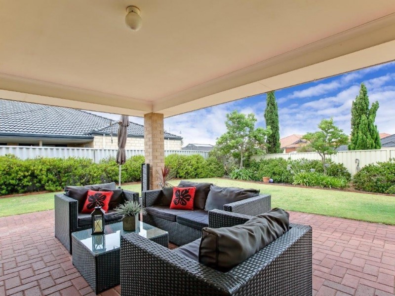 71 Miltona Drive, Secret Harbour WA 6173